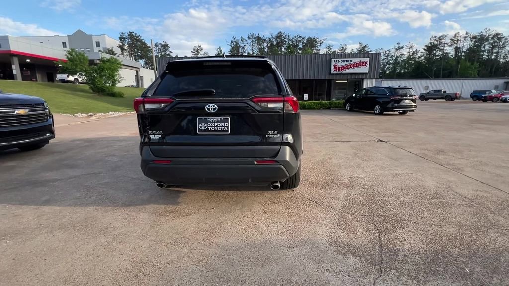 Used 2024 Toyota RAV4 XLE Premium w/ Weather Package AWD/4WD image 5