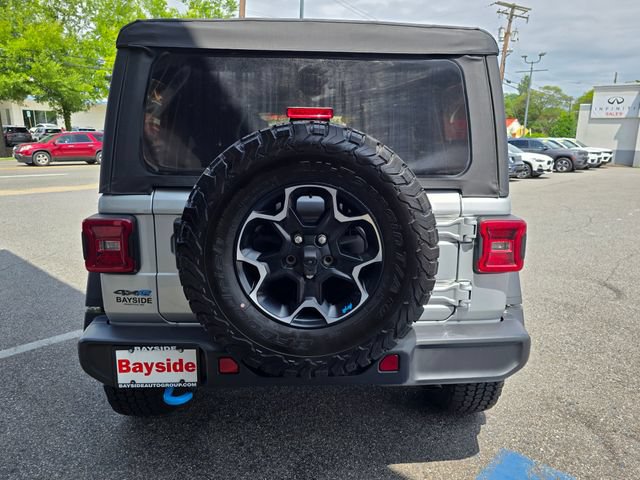 Used 2023 Jeep Wrangler Unlimited Rubicon 4xe w/ Cold Weather Group AWD/4WD image 32