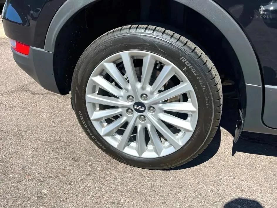 Used 2019 Lincoln MKC Premiere AWD/4WD image 24
