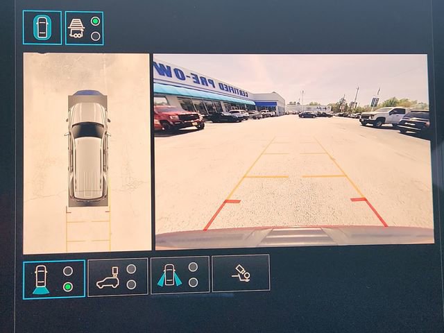 Used 2025 GMC Yukon AT4 image 15