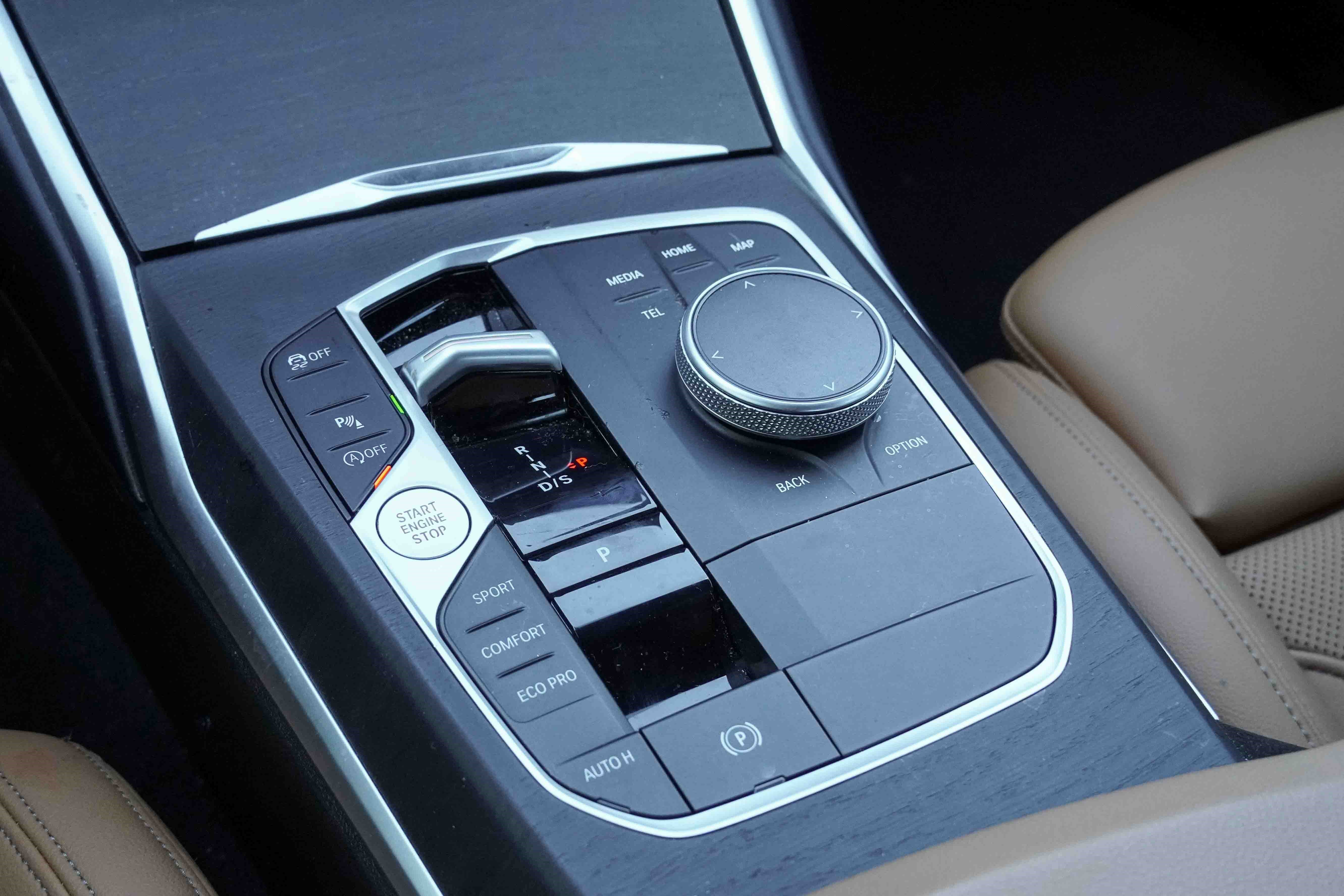 Used 2024 BMW 330i Sedan w/ Convenience Package image 29