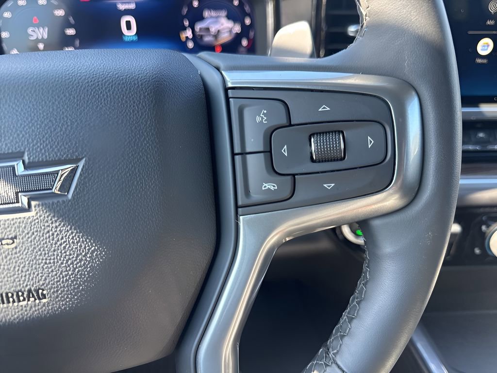 Used 2025 Chevrolet Silverado 1500 LT Trail Boss w/ Convenience Package II image 16