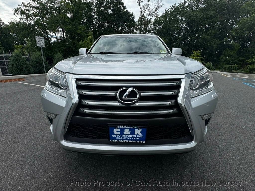 Used 2019 Lexus GX 460 Premium AWD/4WD image 9
