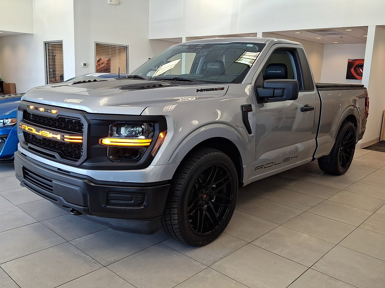 Used 2025 Ford F150 XL AWD/4WD image 3