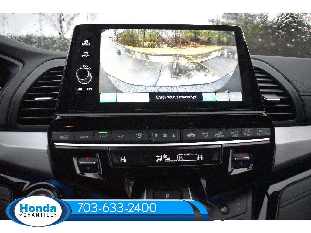 New 2026 Honda Odyssey Touring image 15