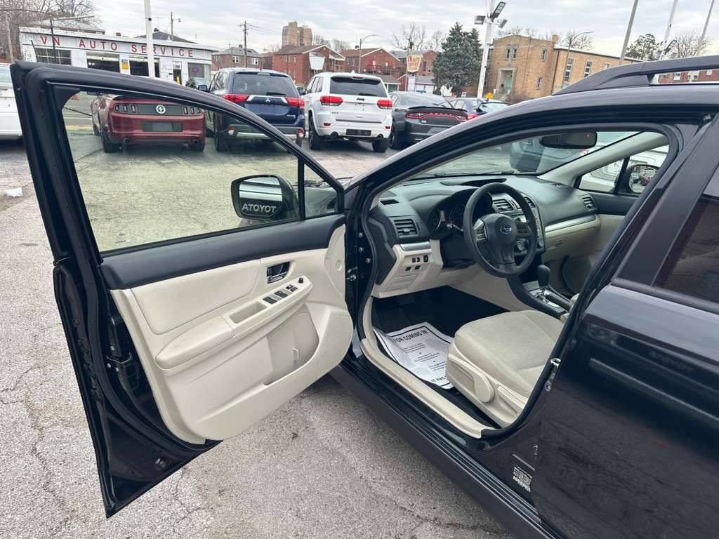 Used 2014 Subaru Crosstrek 2.0i Premium image 9