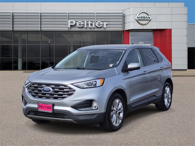 Used 2024 Ford Edge Titanium image 3