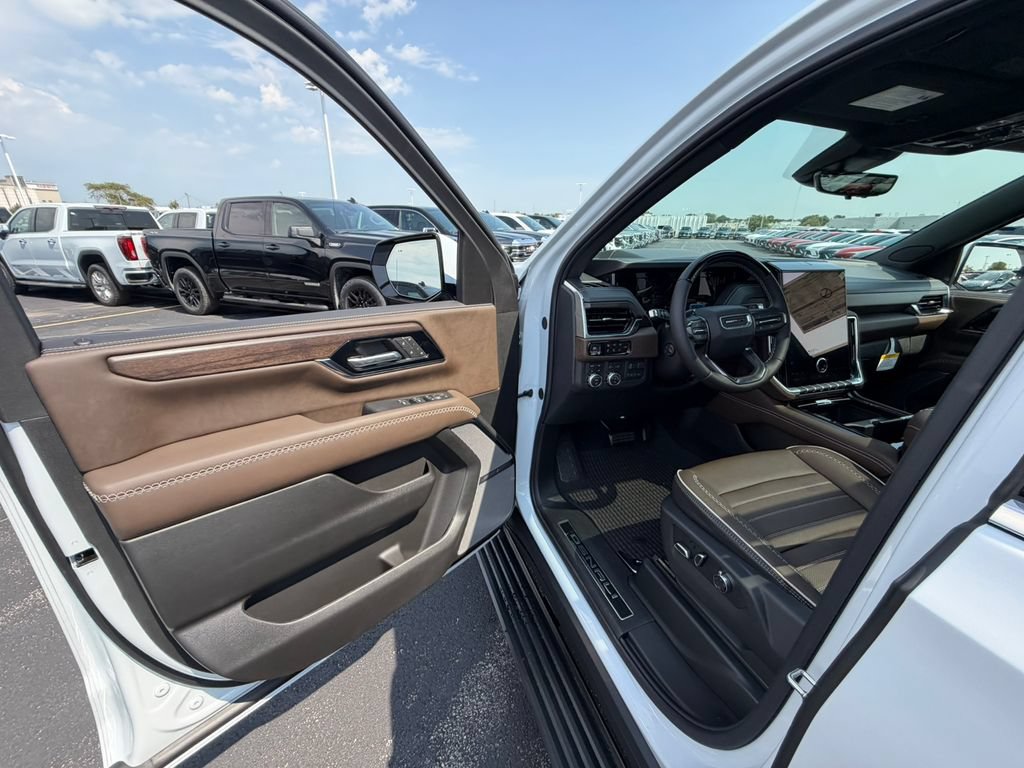 New 2026 GMC Yukon XL Denali Ultimate AWD/4WD image 29