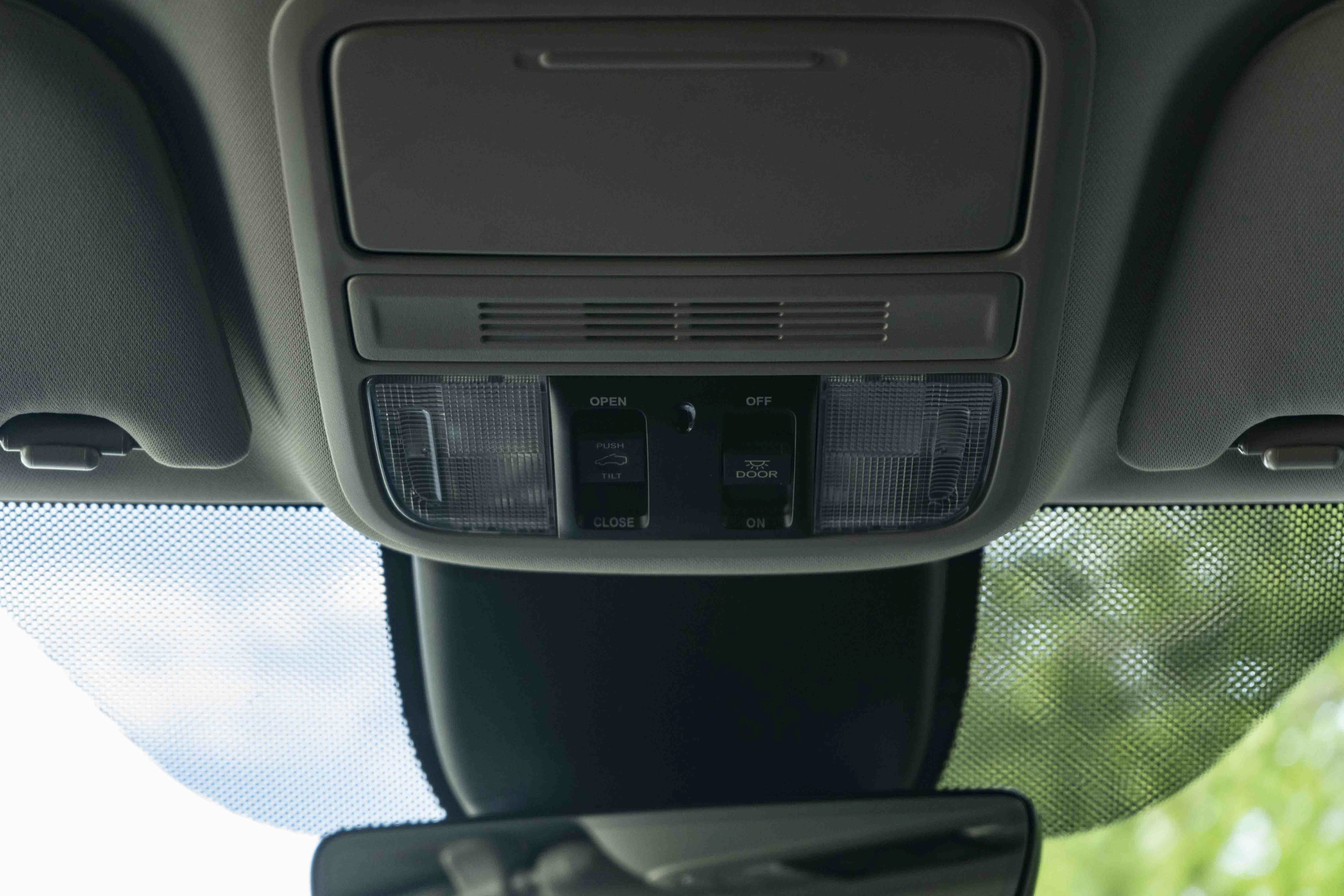 Certified 2025 Honda Odyssey Elite image 36