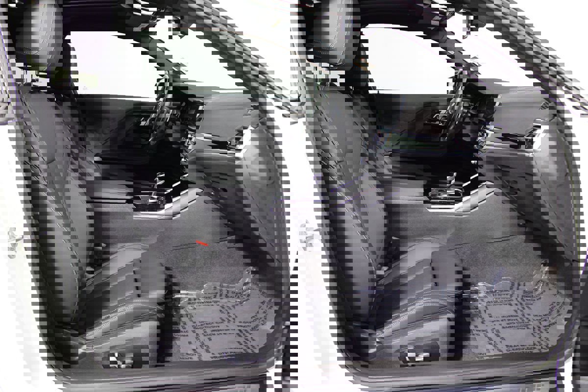 Used 2022 BMW 230i Coupe w/ Premium Package 2 image 16