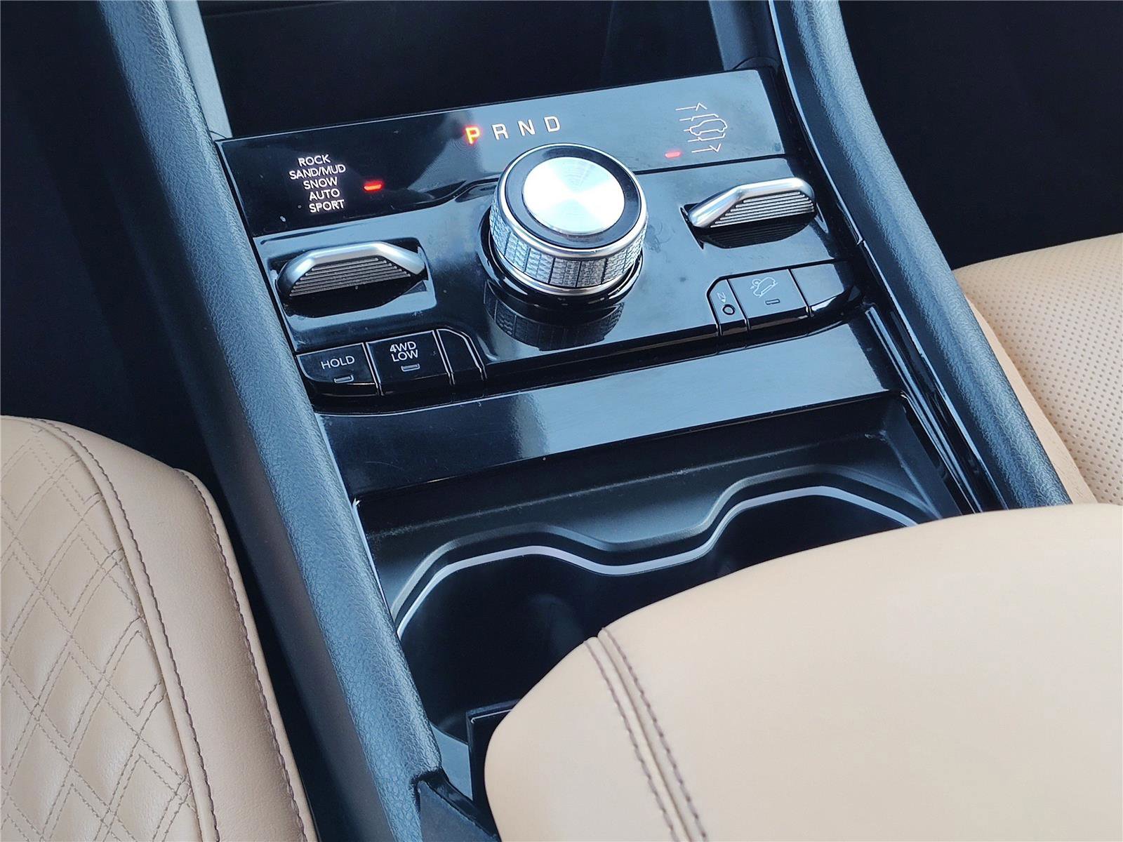 Used 2024 Jeep Grand Cherokee L Summit w/ High Altitude Package image 22