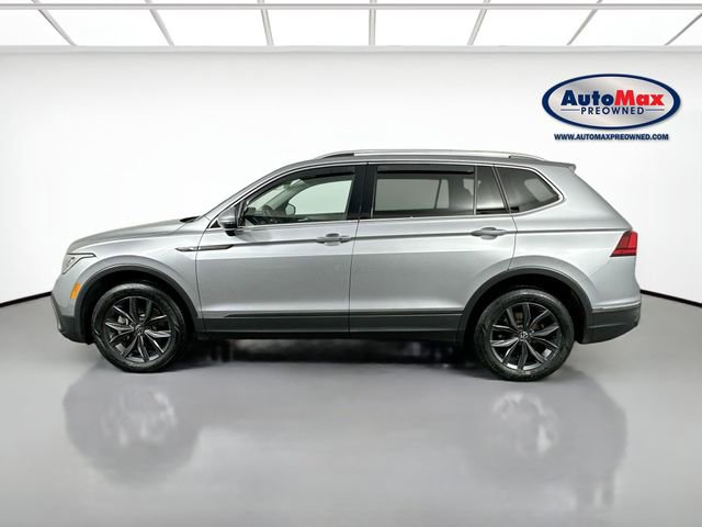 Used 2022 Volkswagen Tiguan SE image 9