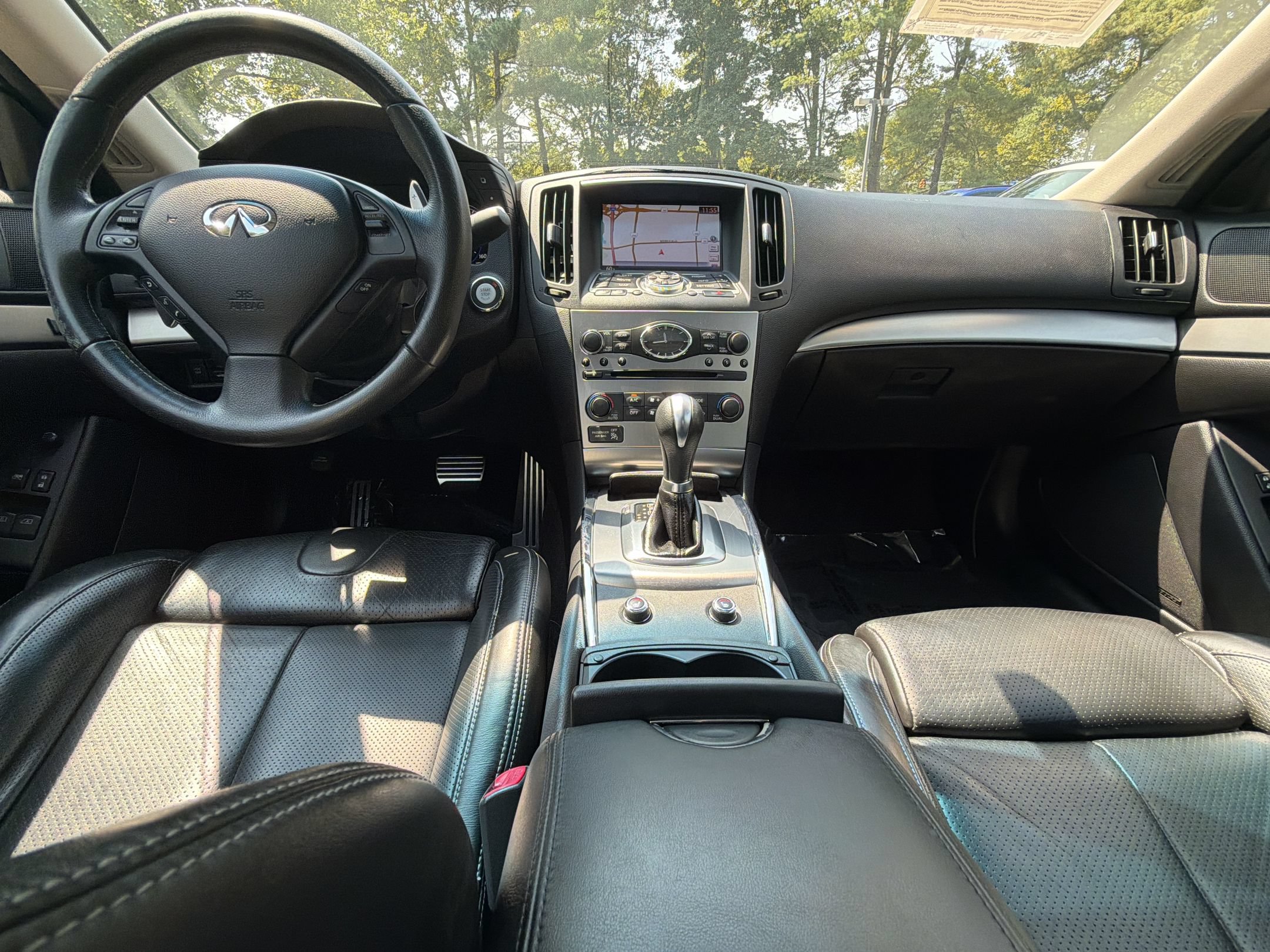 Used 2010 INFINITI G37 Journey w/ Premium Pkg RWD image 17