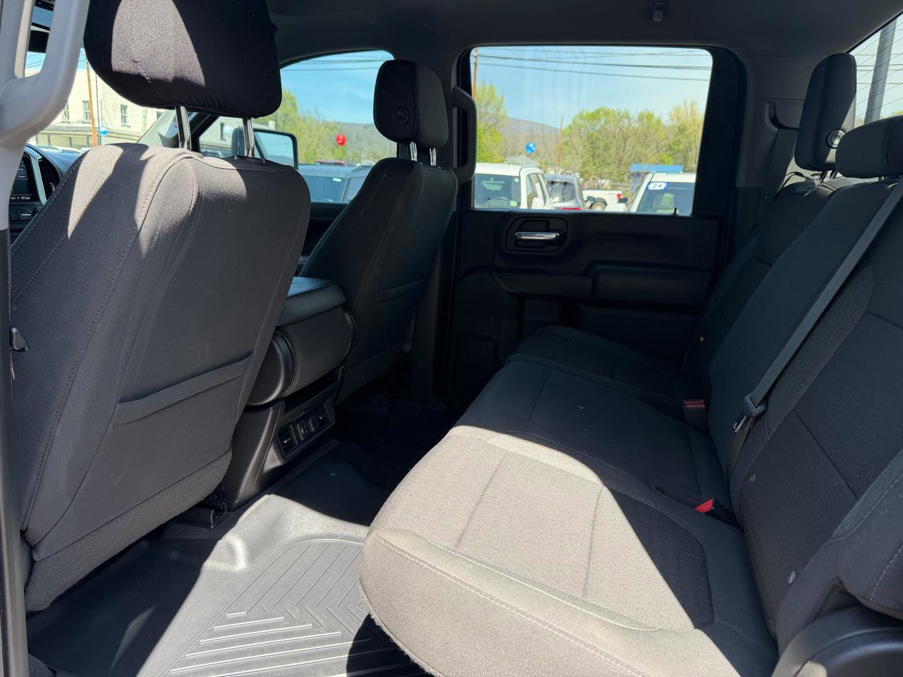 Used 2023 Chevrolet Silverado 2500 LT w/ Midnight Edition image 21