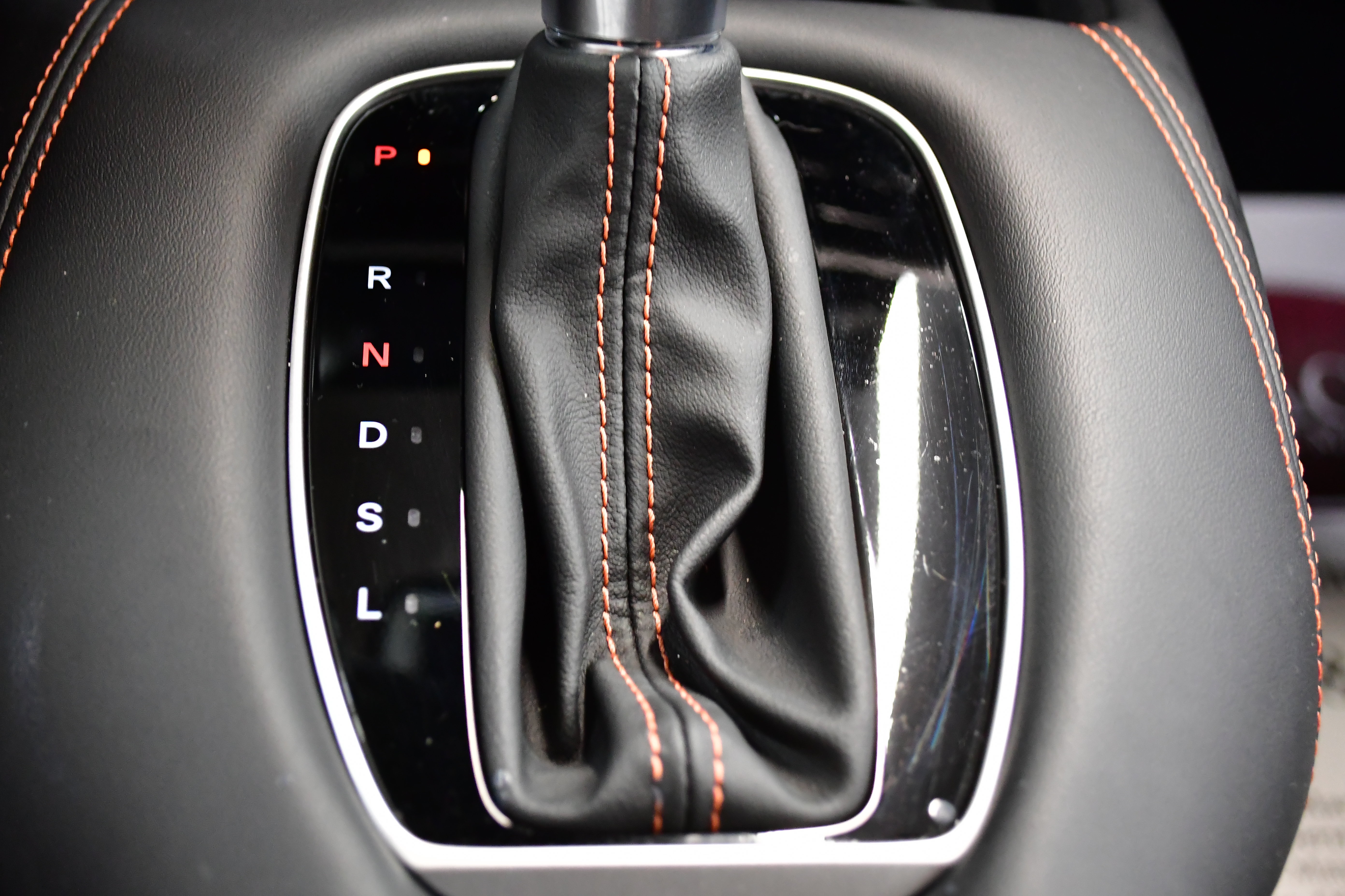Used 2024 Honda HR-V Sport image 30