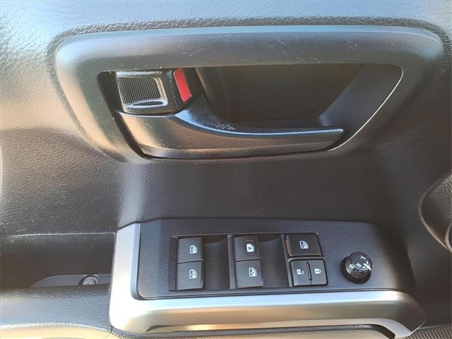 Used 2021 Toyota Tacoma SR5 image 11