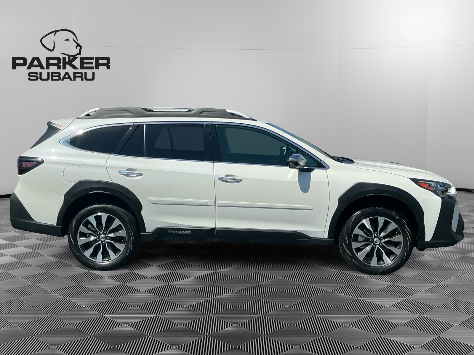Used 2025 Subaru Outback Touring AWD/4WD image 6