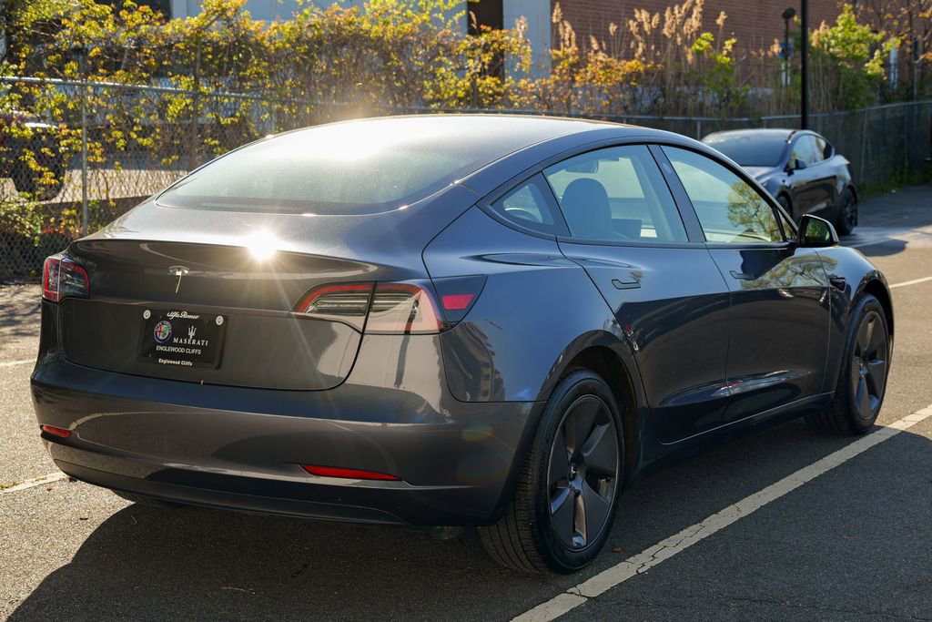 Used 2023 Tesla Model 3 Standard Range RWD image 7