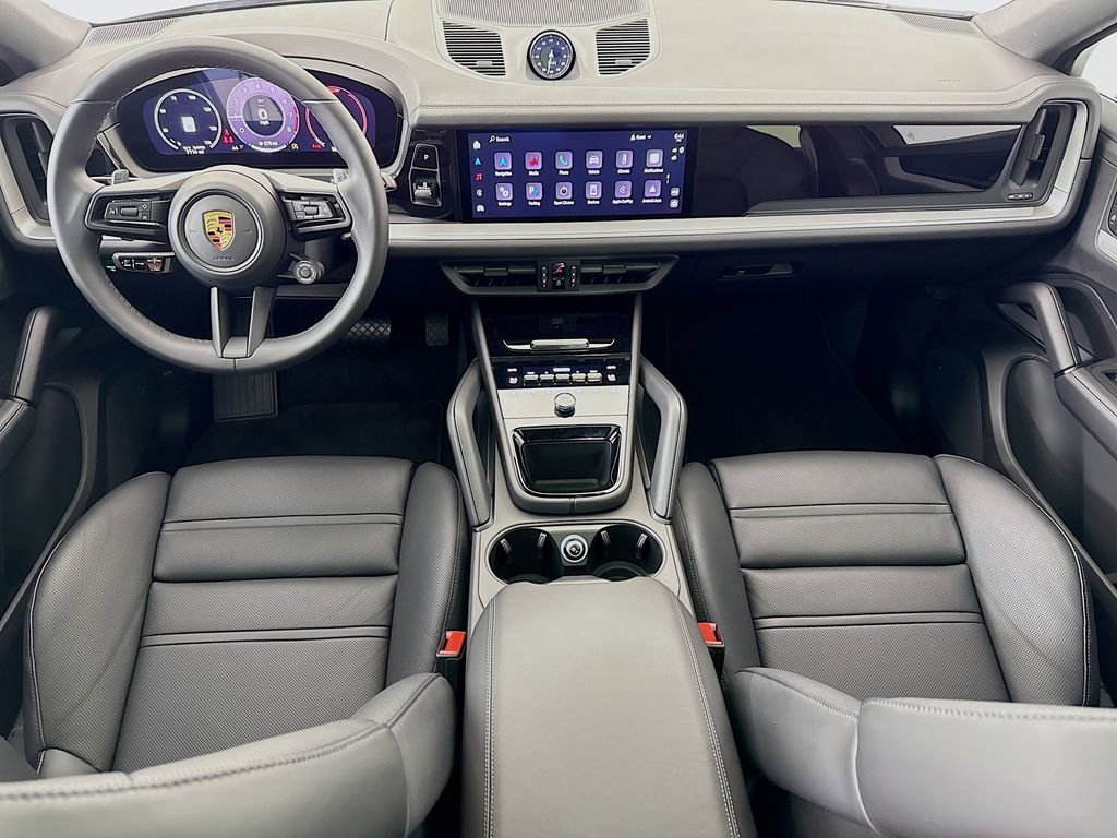 Certified 2024 Porsche Cayenne Coupe image 27