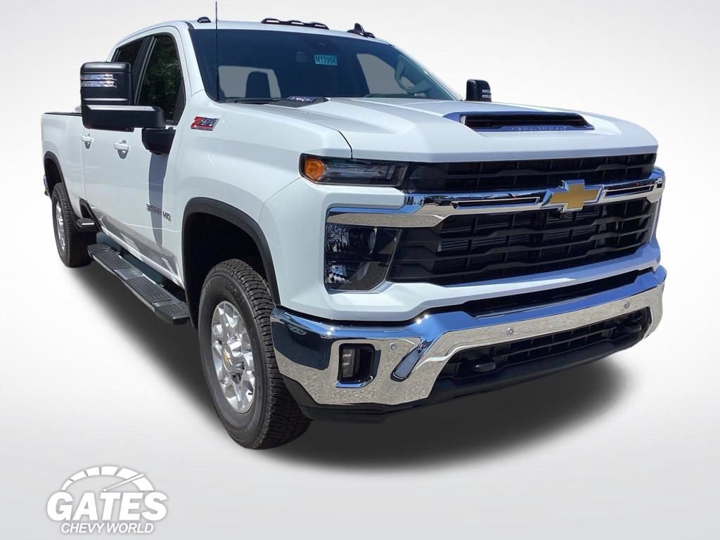 New 2026 Chevrolet Silverado 3500 LT w/ Safety Package AWD/4WD image 1