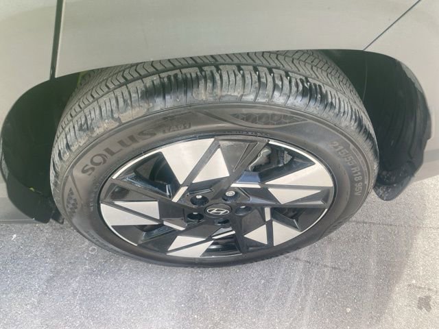 Used 2024 Hyundai Kona SEL image 6