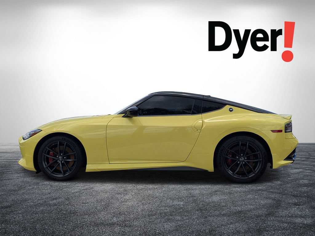 Used 2024 Nissan Z Performance w/ Floor Mat Package RWD image 7
