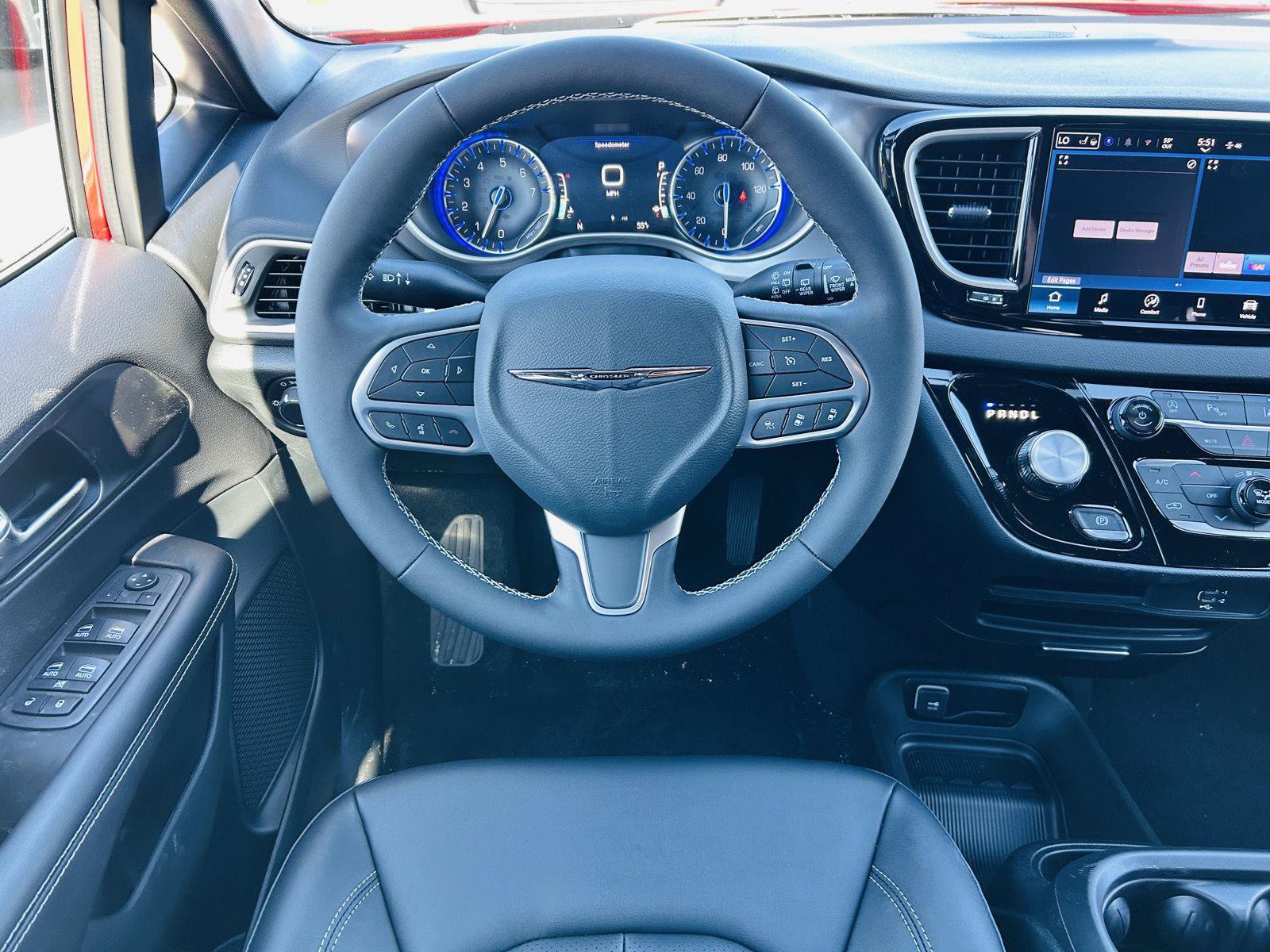 New 2026 Chrysler Voyager LX FWD image 15
