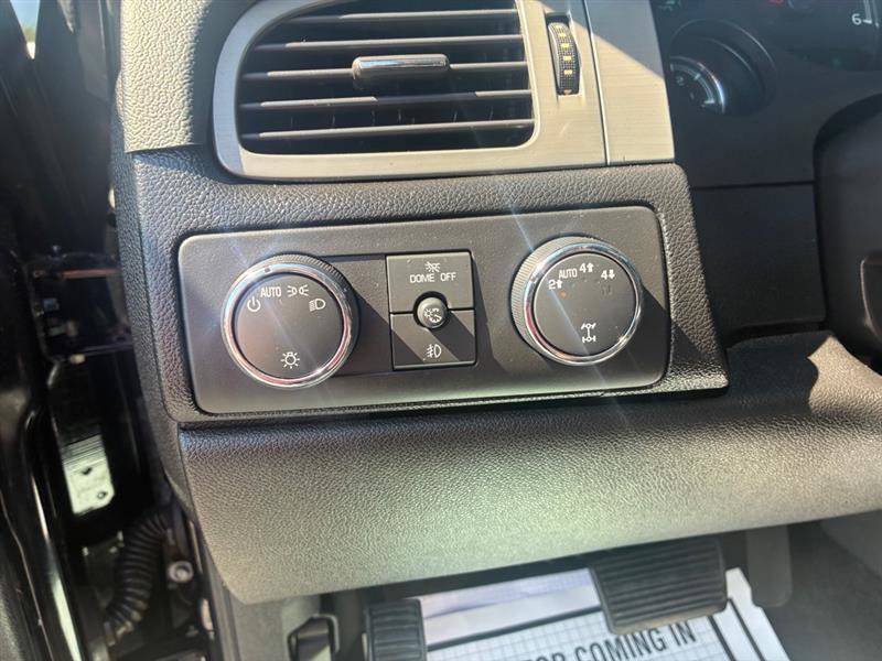 Used 2013 Chevrolet Silverado 1500 LTZ w/ LTZ Plus Package AWD/4WD image 15