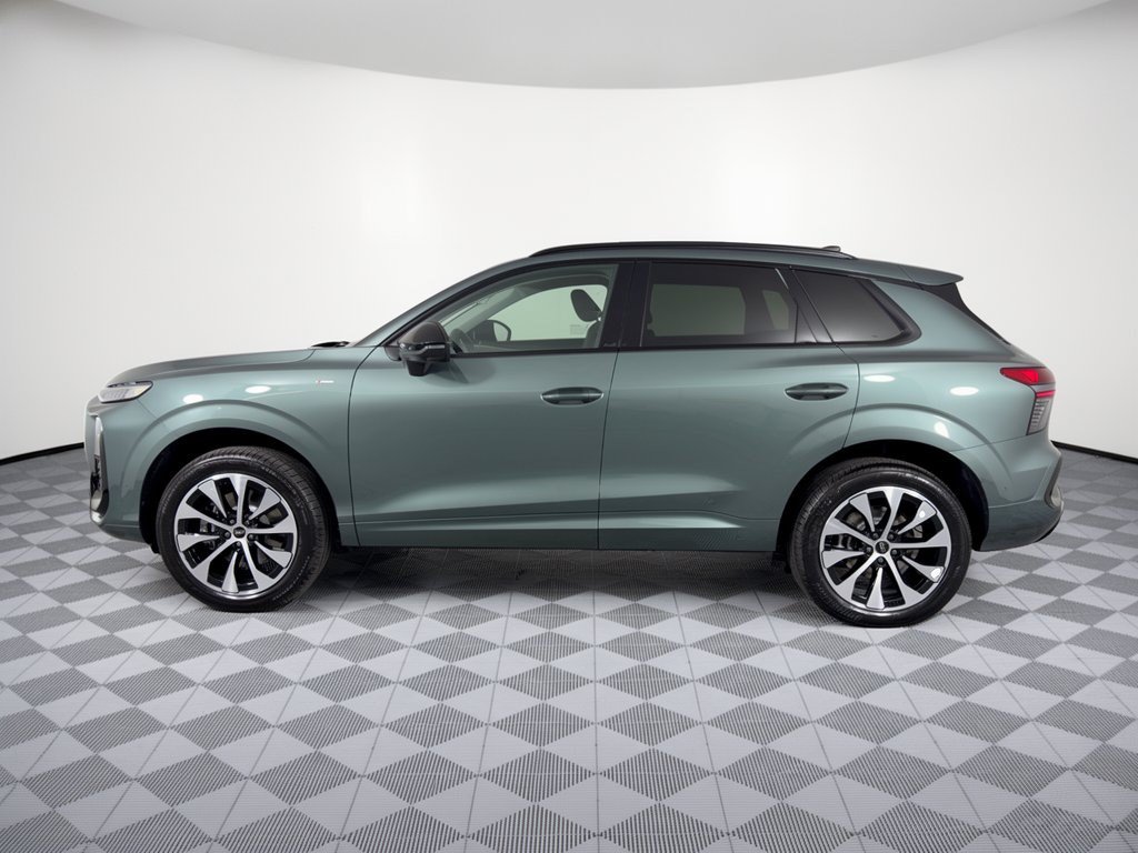 New 2026 Audi Q3 quattro 2.0T AWD/4WD image 2