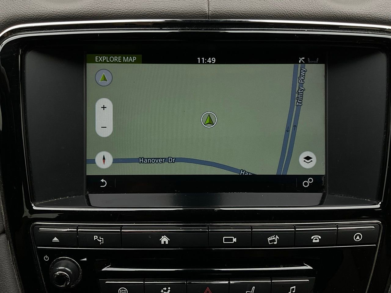 Used 2016 Jaguar XJ R-Sport image 35