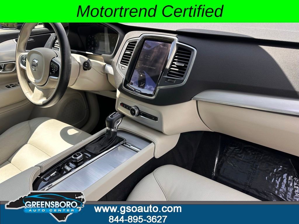 Used 2017 Volvo XC90 T6 Momentum w/ Vision Package AWD/4WD image 18