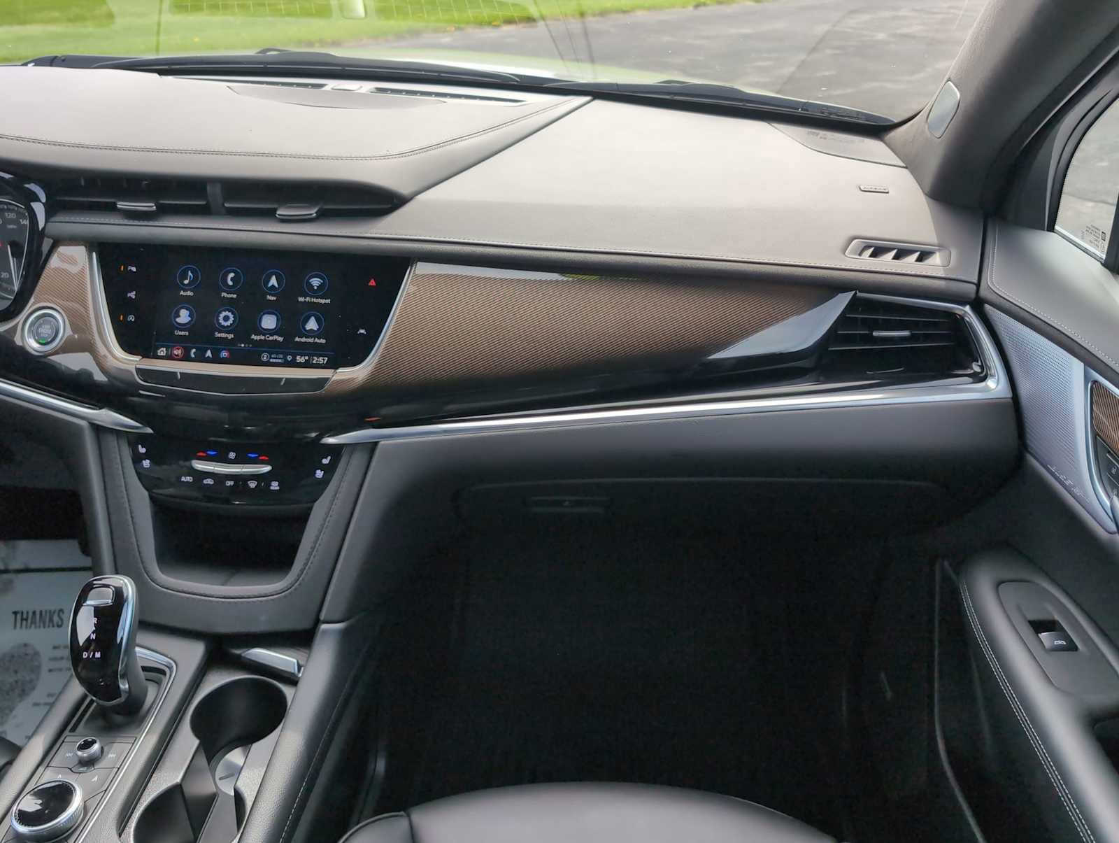 Used 2025 Cadillac XT6 Premium Luxury w/ Platinum Package AWD/4WD image 40
