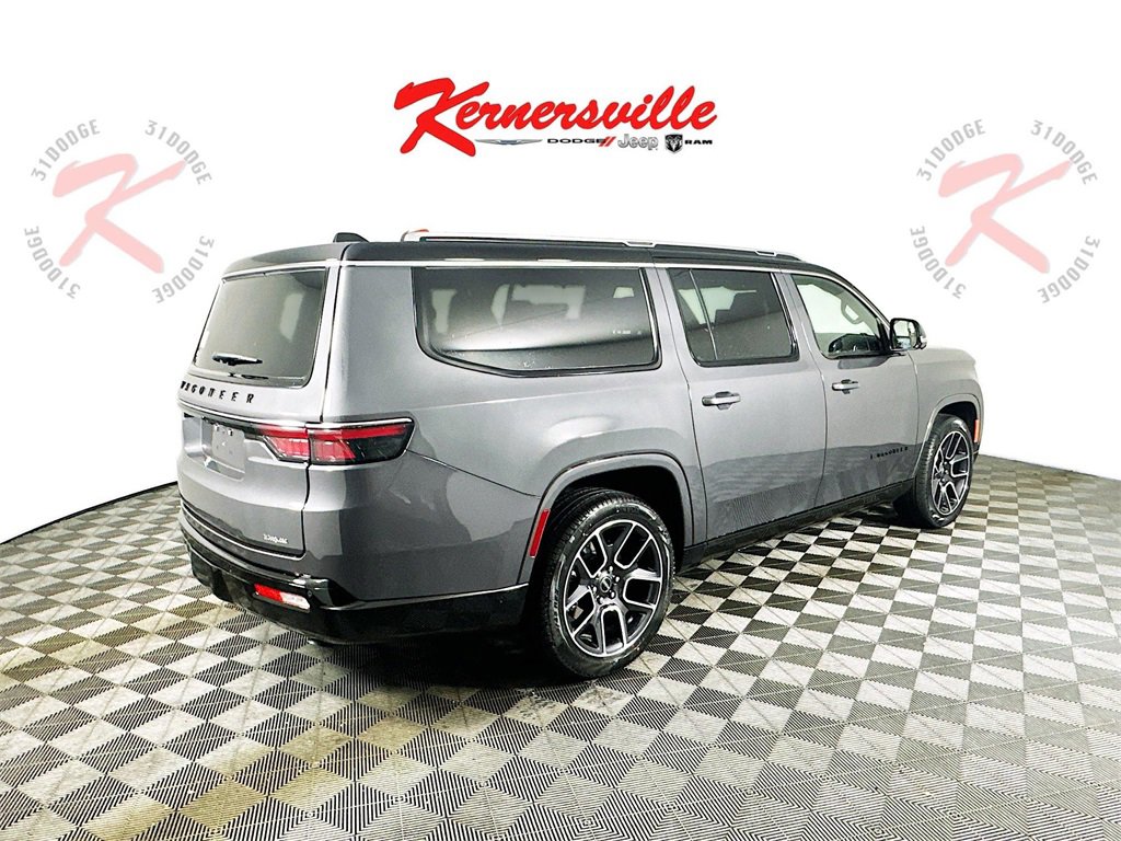 New 2025 Jeep Wagoneer L Series III image 7