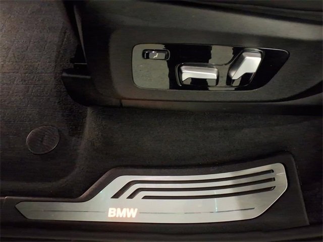 Certified 2022 BMW X7 xDrive40i w/ Premium Package image 20
