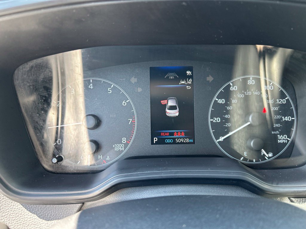 Used 2024 Toyota Corolla LE FWD image 28