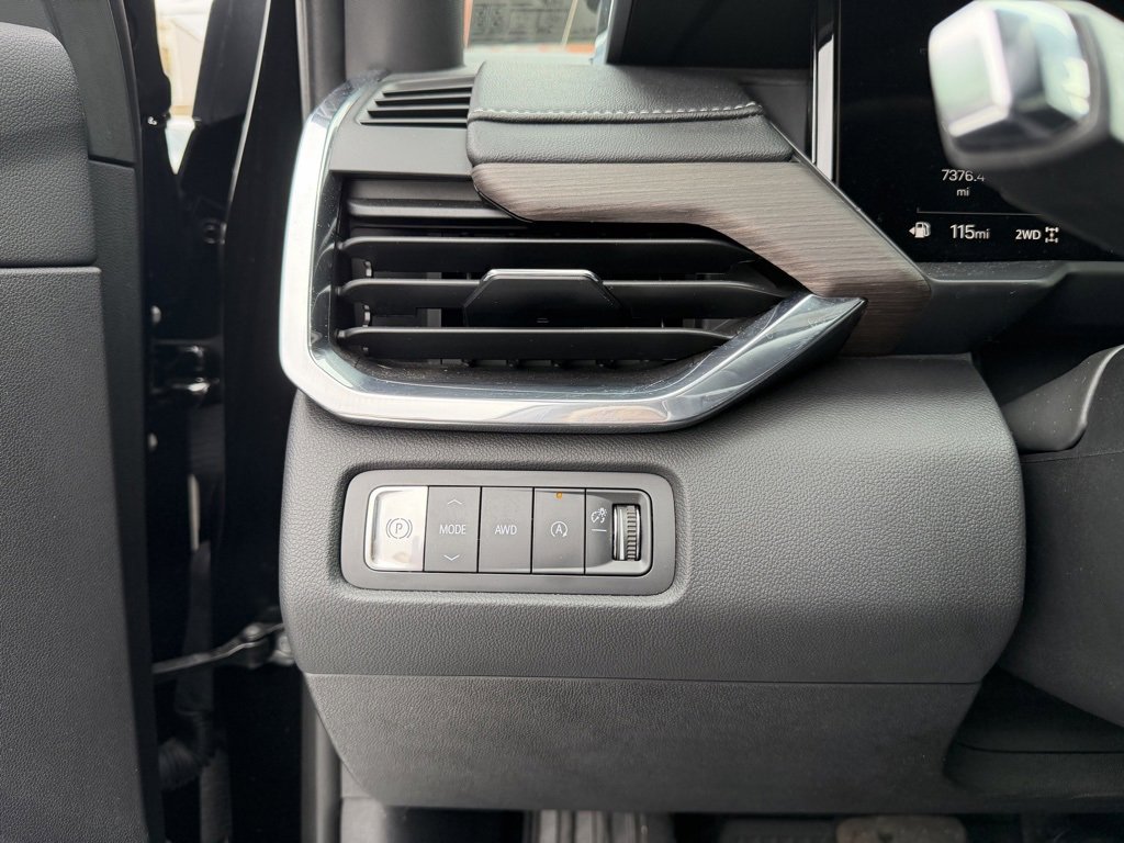 Used 2024 GMC Acadia Denali w/ Super Cruise Package image 36