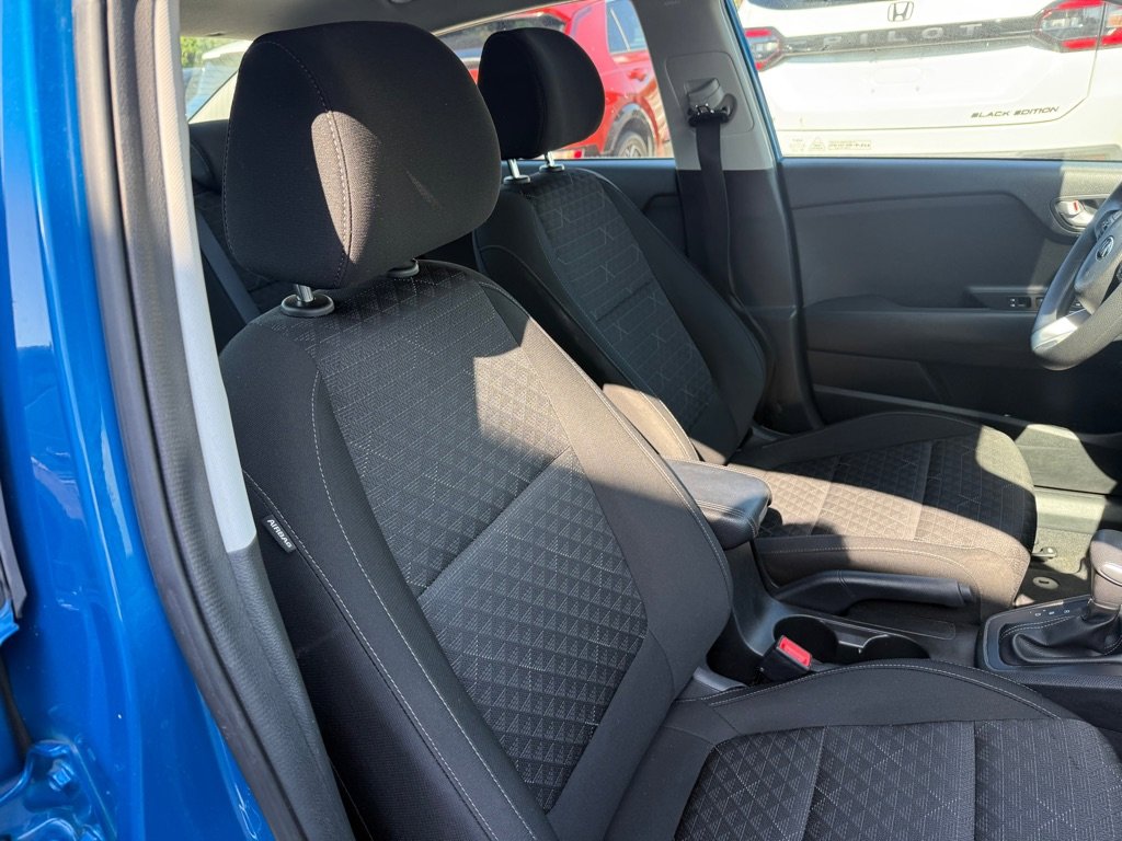 Used 2022 Kia Rio S image 11