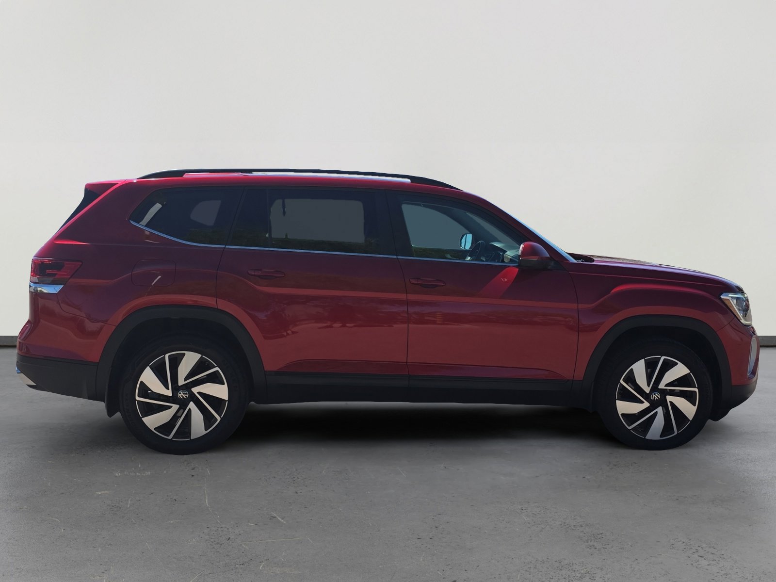 Used 2024 Volkswagen Atlas SE image 6