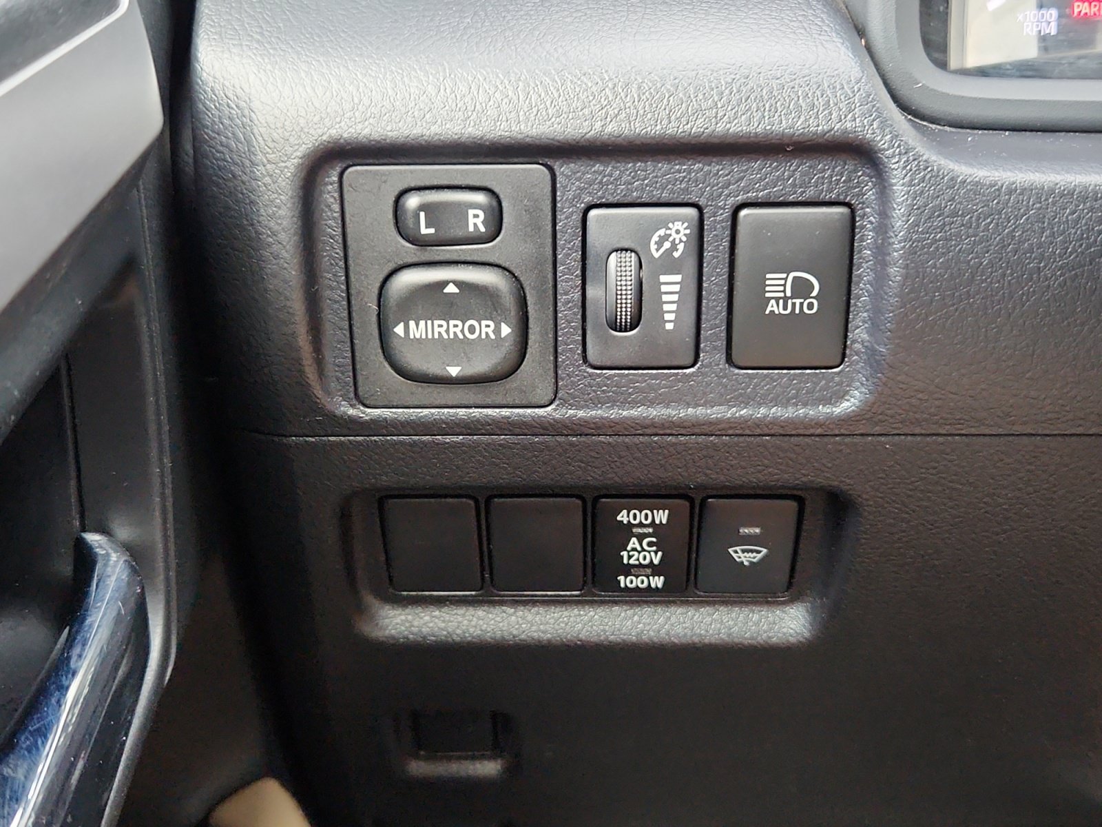 Used 2022 Toyota 4Runner SR5 Premium AWD/4WD image 25