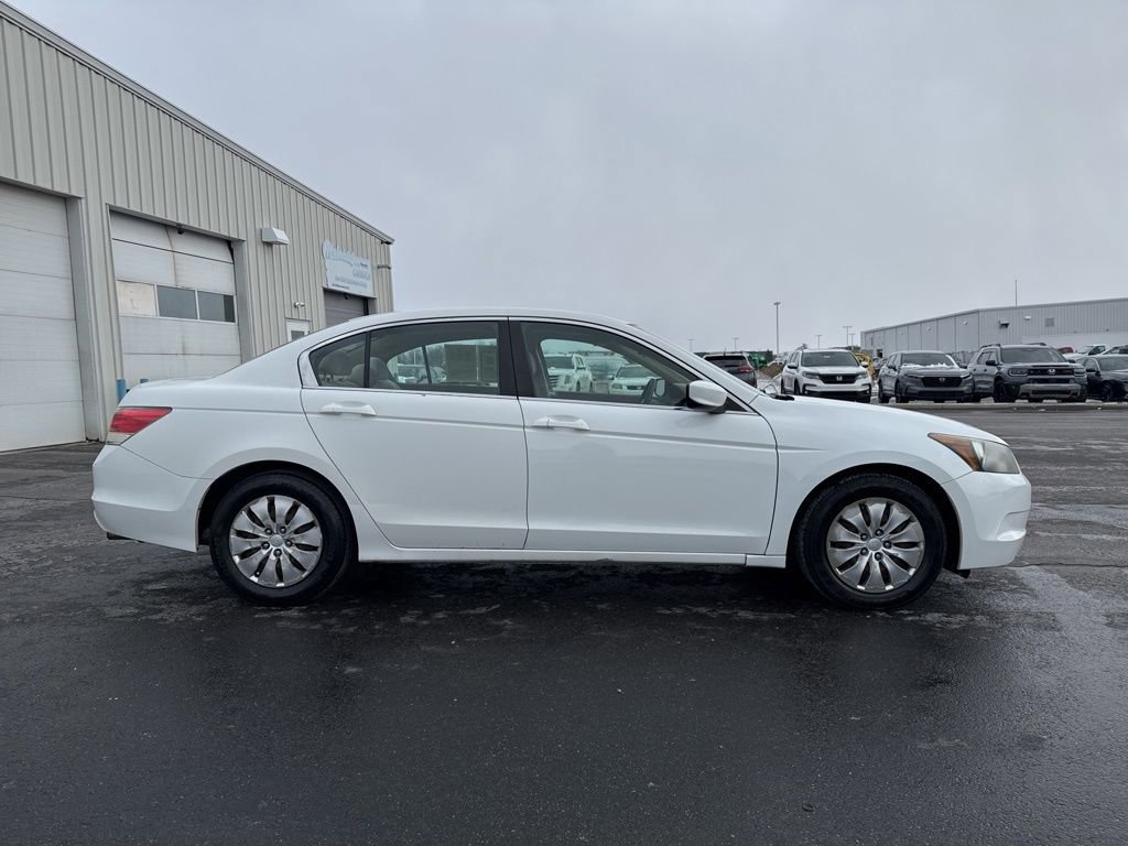 Used 2010 Honda Accord LX image 9