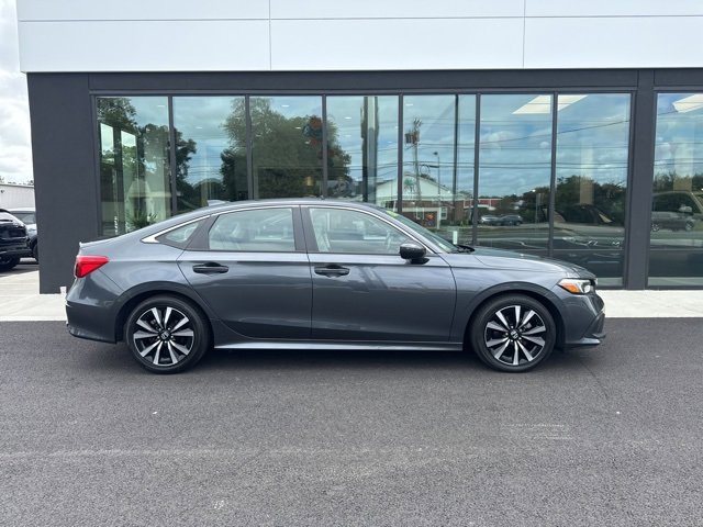 Used 2022 Honda Civic EX image 2