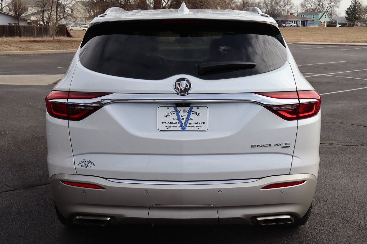 Used 2019 Buick Enclave Avenir w/ Avenir Technology Package image 6