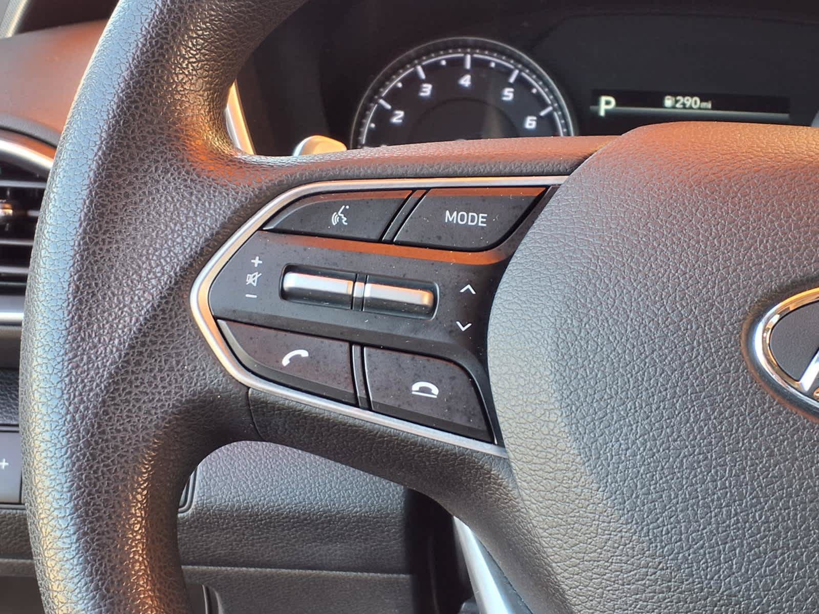 Used 2021 Hyundai Santa Fe SE FWD image 19