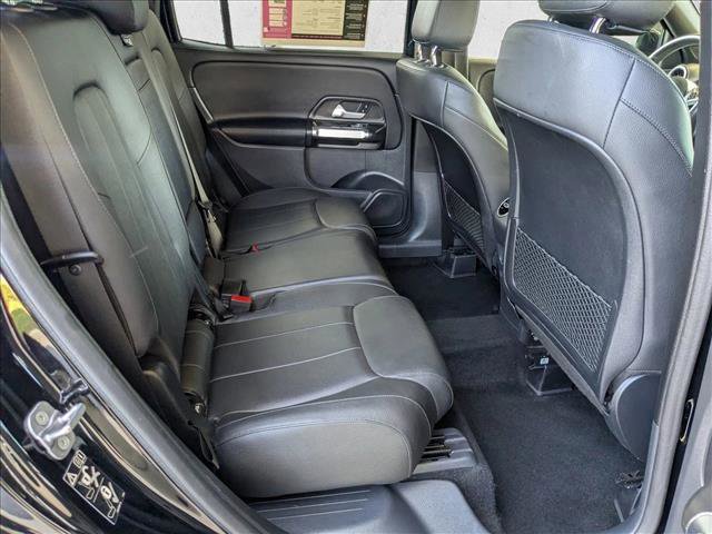 Used 2025 Mercedes-Benz GLB 250 image 18