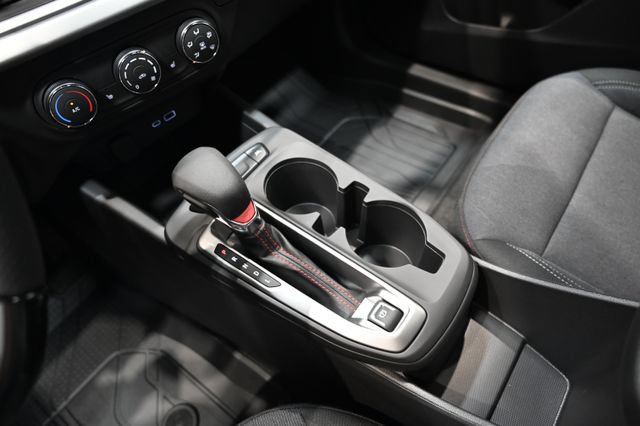New 2026 Chevrolet Trax RS w/ Sunroof Package FWD image 18