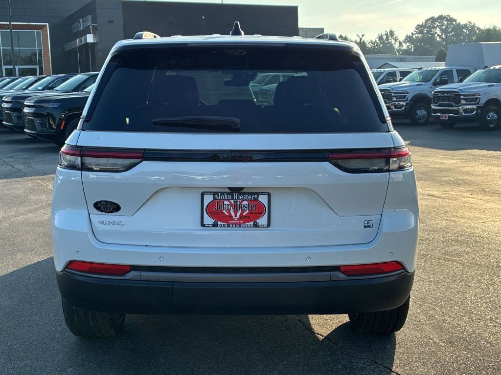 New 2026 Jeep Grand Cherokee Limited AWD/4WD image 5