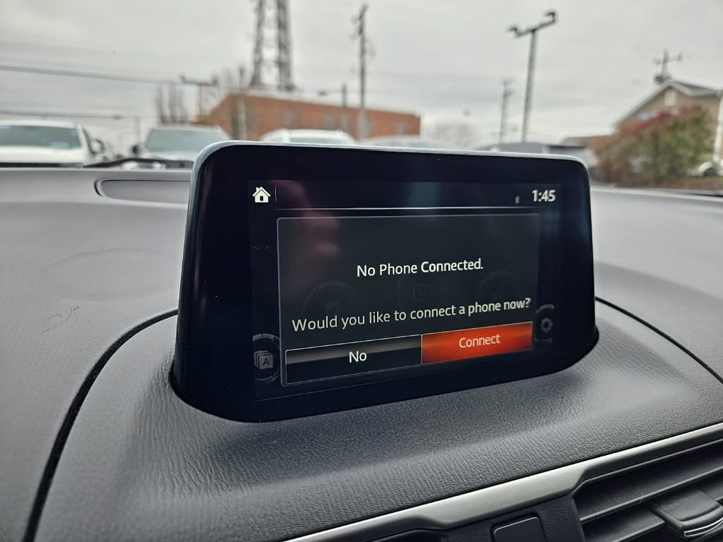 Used 2018 MAZDA MAZDA3 Touring image 27