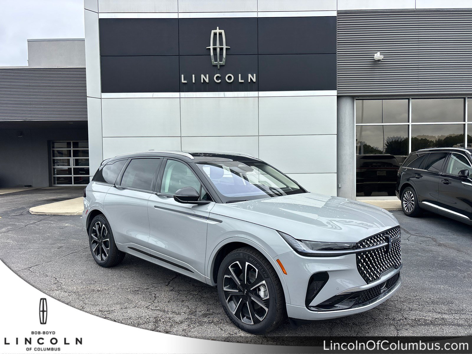 New 2026 Lincoln Nautilus Reserve AWD/4WD image 1