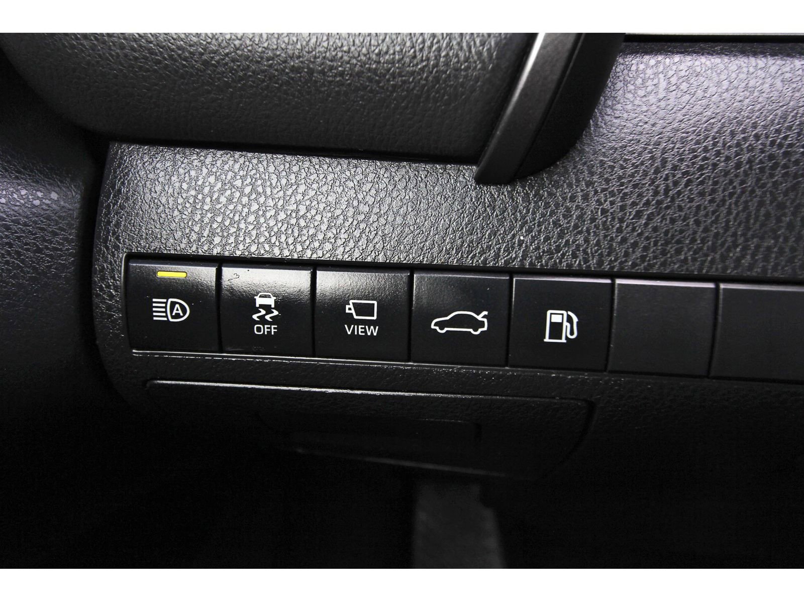 Used 2018 Toyota Camry XSE w/ Driver Assist Package FWD image 23