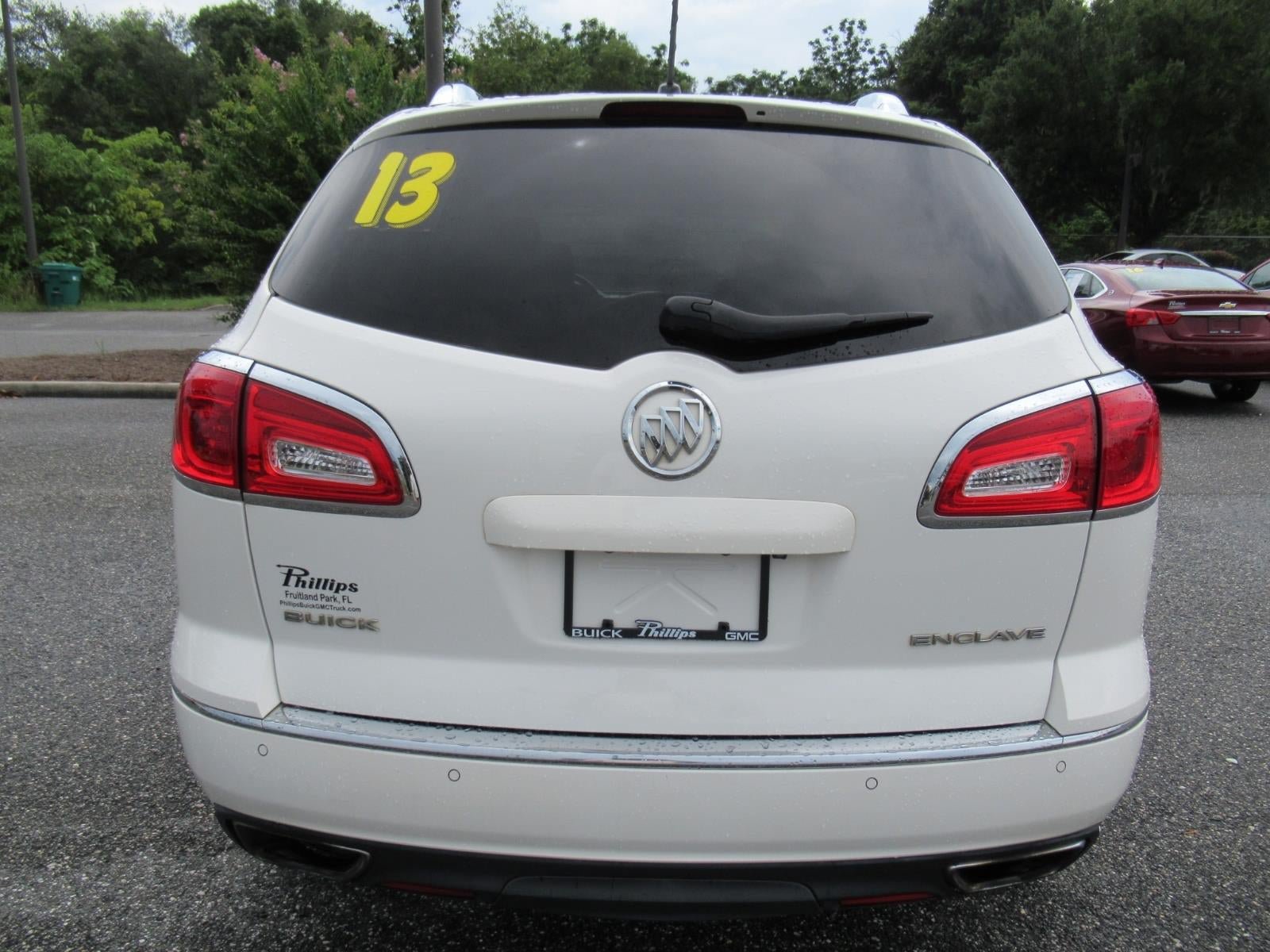 Used 2013 Buick Enclave Leather FWD image 6